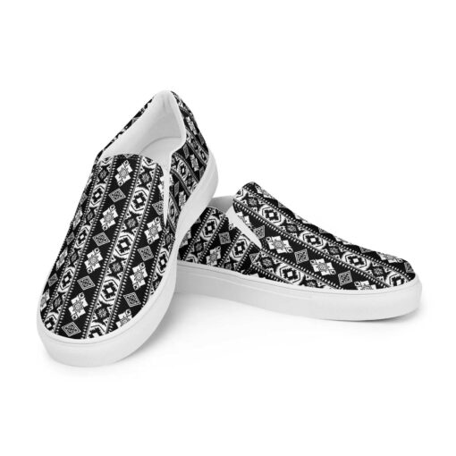Tribal Printed Slip On Io11